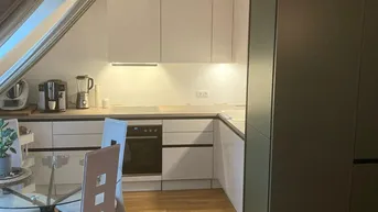 Expose Helle 2-Zimmer-Dachgeschosswohnung (ca. 63 m²) mit Klima und Parkplatz im Zentrum von Hartberg