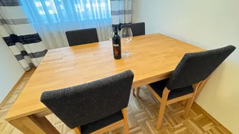 Expose Sanierte 3 Zimmer Eigentumswohnung (ca. 84 m²) mit Balkon und Tiefgarage in Graz/Geidorf