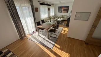 Expose Neuwertige 3 Zimmer Eigentumswohnung (78,06m²) mit großem Balkon &amp; 2 Carports in Jagerberg