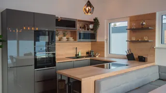 Expose Exklusive Häuser mit Weitblick (77m²) Terrasse, Whirlpool und Garten in Gillersdorf