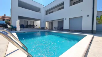 Expose K3 - Luxuriöses Haus in Medulin mit Pool