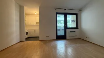 Expose Top Ruhelage mit hofseitiger Loggia zentral neben Mariahilferstraße