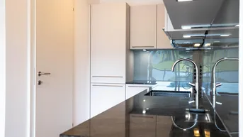 Expose 3-Zimmer-Obergeschosswohnung mit Einbauküche