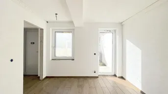 Expose Moderne Neubau-3-Zimmer-Wohnung mit Garten und Carport inkl. PV-Anlage!