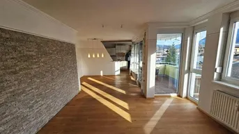 Expose Wunderschöne 4-Zimmer-Wohnung mit Balkon und Tiefgarage in Niederndorf, BJ 1998,