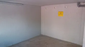 Expose Garagenraum für PKW / Abstellraum zu vermieten