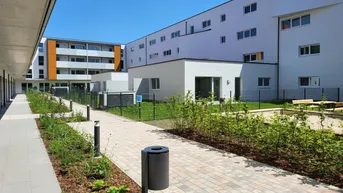 Expose GRÜNER MAX! 2 ZIMMER INKLUSIVE MÖBLIERTER KÜCHE UND STELLPLATZ!