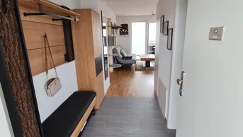 Expose Provisionsfrei: Moderne 2-Zimmer-Wohnung mit Balkon in zentraler Lage von Hall in Tirol