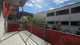 Expose ANLEGER AUFGEPASST! Sonnige 2-Zimmer-Wohnung mit großzügigem Balkon