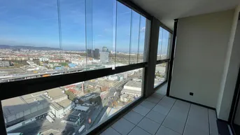 Expose 30. OG | Beste Ausrichtung | 3 Zimmer | Tiefgarage | Helio Tower