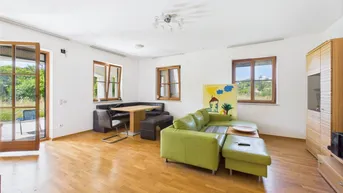 Expose Exklusives Einfamilienhaus mit 8 Zimmern, sonniger Terrasse und weitläufigem Grundstück