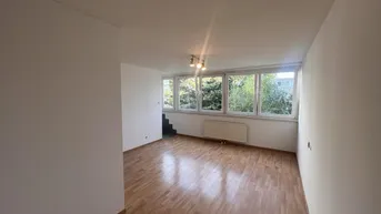 Expose Helle 1-Zimmer-Wohnung in absoluter Ruhelage – sofort verfügbar!