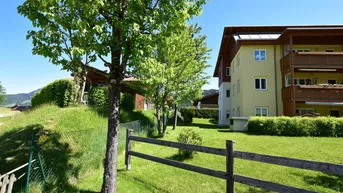 Expose Platz für die ganze Familie – Ruhige 5-Zimmerwohnung im Grünen