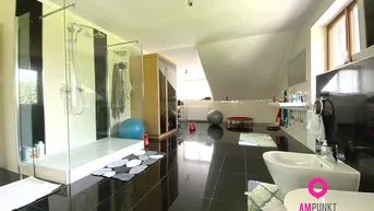 Expose Salzburg Stadt - Haus mit 7 Zimmer und XXL Garten am Grünland gelegen