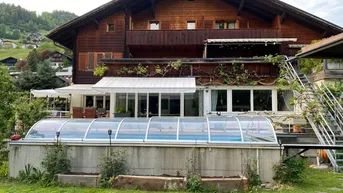 Expose Gro�ße Wohnung mit Pool und Garten in Schruns