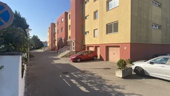 Expose Tolle Rendite! Zinshaus/Renditeobjekt Gesamt 18 Wohnungen 12 Garagenplätze