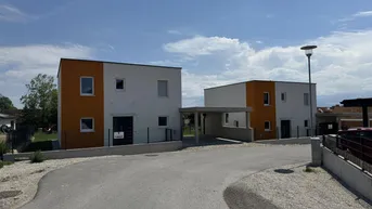 Expose Moderne Traumimmobilie in der Nähe St. Pölten - Erstbezug mit hochwertiger Ausstattung und Carport