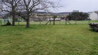 Expose Idyllisches Baugrundstück in Zöfing – Ihr Traumhaus auf 1110 m²