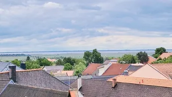 Expose SEEBLICK - LOFT - TERRASSE - POOL. NEUSIEDLER SEE. 