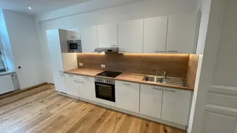 Expose Frisch renovierte 4-Zimmer-EG-Wohnung mit Einbauküche in Graz