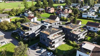 Expose Penthouse mit fast 100 m² Terrasse: helle 3-Zimmerwohnung in Lochau