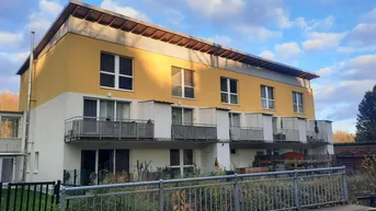 Expose Attraktive 3-Zimmer-Maisonette-Wohnung mit Balkon und EBK in Kaumberg