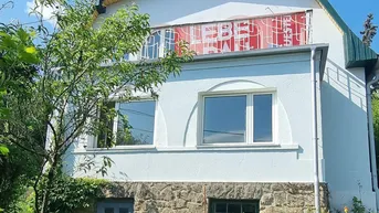 Expose Freistehendes Einfamilienhaus in herrlicher Lage - Familientraum