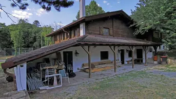 Expose PREISREDUKTION: 10.000 m² GROßE, SPORTANLAGE MIT GASTRONOMIE UND GÄSTEZIMMER