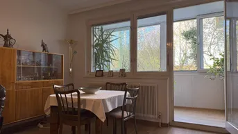 Expose Toplage in Baden – Ihr neues Zuhause mit Loggia und Stil