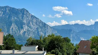 Expose Privatverkauf! Sanierte 3 Zimmer Wohnung mit 19 m2 Balkon und Blick über den Traunsee