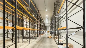 Expose MIETPREIS INKL. KÜHLKOSTEN - LEBENSMITTEL TAUGLICHES UND ZERTIFIZIERTES KÜHLLAGER AN S33 - CA. 1.881,60 m² - LKW RAMPE - LKW STELLPLATZ - IN HERZOGENBURG