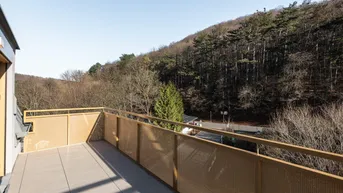 Expose Sonnig, modern, gemütlich - mitten im Waldgebiet - PUR WOHNEN - bezugsfertig!