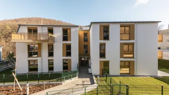 Expose Sonnig, modern, gemütlich - mitten im Waldgebiet - PUR WOHNEN - bezugsfertig!