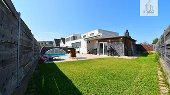 Expose Wohnen wie im Einfamilienhaus - Große 4 Zimmer Gartenwohnung mit eigenem Pool