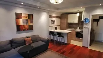 Expose 3-minute walk to Kagraner Platz! Fully furnished 2-room apartment (English ONLY)