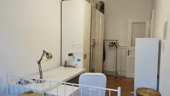 Expose schön sanierte Altbauwohnung in Top Lage - 3er WG