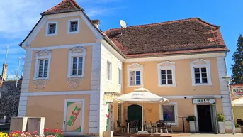 Expose EINZIGARTIGE ANLAGEIMMOBILIE IM HERZEN VON GLEISDORF! HISTORISCHES WOHN- UND GESCHÄFTSHAUS MIT CHARME