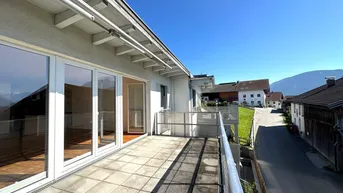 Expose 226 Immobilien | PREISREDUKTION 6 Zimmer-Dachgeschosswohnung + 3 Balkone / optional 2 TG-AP in Patsch