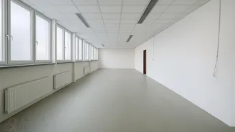 Expose Büro-/Lagerfläche in bester Lage am Hietzinger Kai – ideal für Schulungen, Bürobetrieb oder Ordination