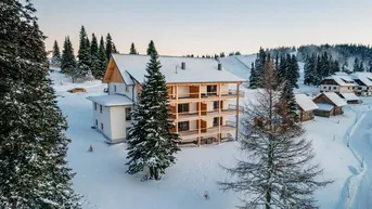 Expose Exklusives Ferienanlageobjekt auf der Weinebene – Ihr Traum vom Paradies in den Posch Alpen!