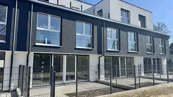 Expose Neubau-Reihenhäuser nahe Süßenbrunner Teich – Wohnen in Bestlage der Donaustadt