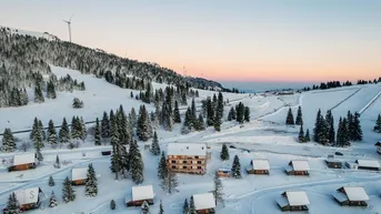 Expose Exklusives Ferienanlageobjekt auf der Weinebene – Ihr Traum vom Paradies in den Posch Alpen!