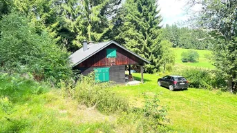 Expose Bauernhaus in erhöhter, absolut ruhiger Alleinlage am Waldrand