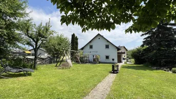 Expose Immobilie mit Potenzial - Geräumiges Haus mit 6 Zimmer in idyllischer Lage