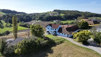Expose Top ANGEBOT!! Vierkanthof mit großem Grundstück und naheliegender Waldflächen!!