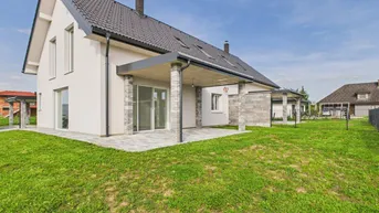 Expose Neubau-Erstbezug! Schlüsselfertige Doppelhaushälfte in sonniger Ruhelage