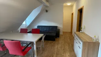 Expose ein WG-Zimmer einer 4er WG im Altstadtzentrum - Verfügbar ab jetzt