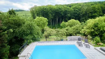 Expose Projektgrundstück mit Aussicht in Weidlingbach // Idealer Grundriss &amp; Dachausbau möglich