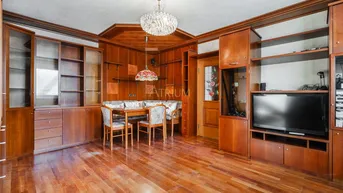 Expose Helle 3-Zimmer-Wohnung mit Potenzial in ausgezeichneter Lage