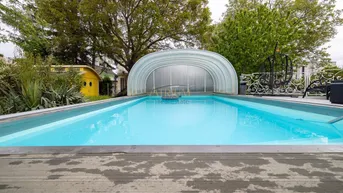Expose Charmantes 8 Zimmer Einfamilienhaus , 240m² Wfl. mit Garten und Pool in Gerasdorf bei Wien